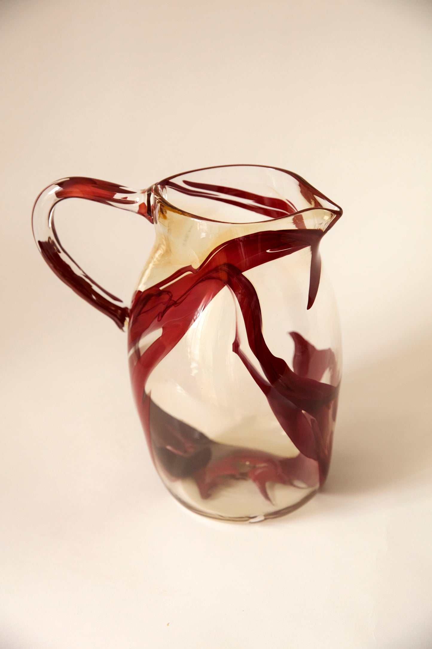 canyon pitcher in amaranth